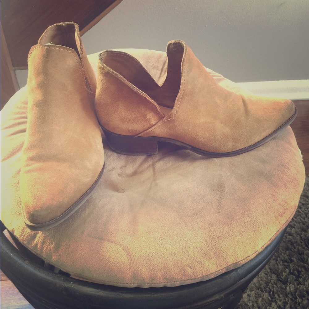 Steve Madden Austin Booties